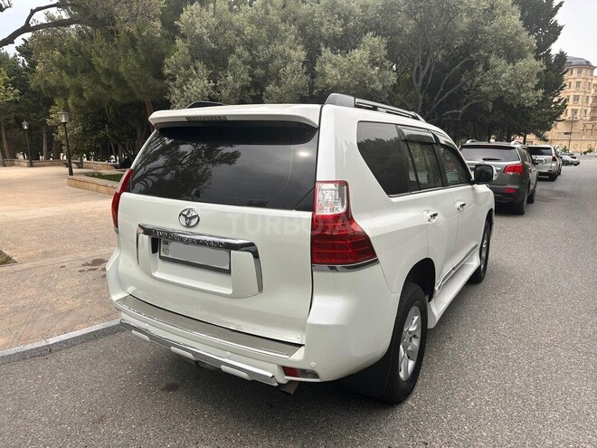 Toyota Land Cruiser Prado 2013, 136,500 km - 2.7 l - Bakı