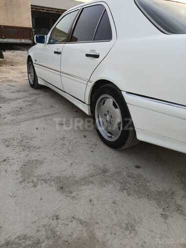 Mercedes C 230 1998, 352,880 km - 2.3 l - Sabirabad