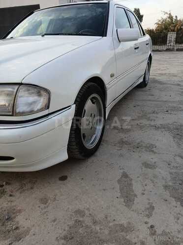 Mercedes C 230 1998, 352,880 km - 2.3 l - Sabirabad