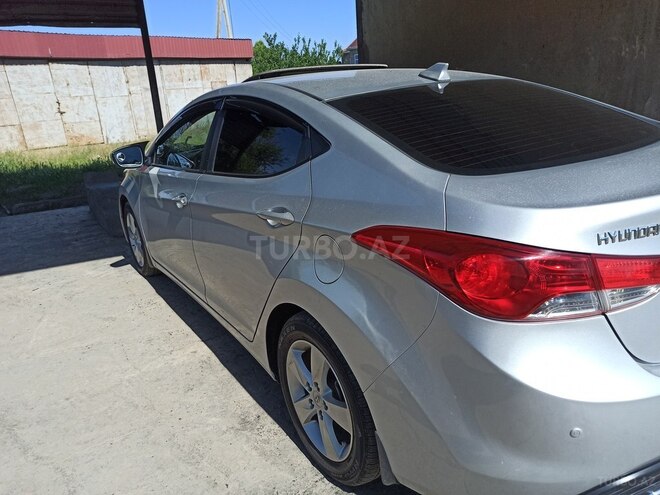 Hyundai Elantra 2011, 233,450 km - 1.6 l - Cəlilabad