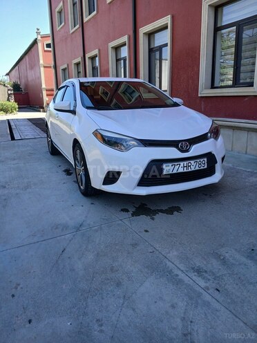 Toyota Corolla 2016, 179,595 km - 1.8 l - Bakı