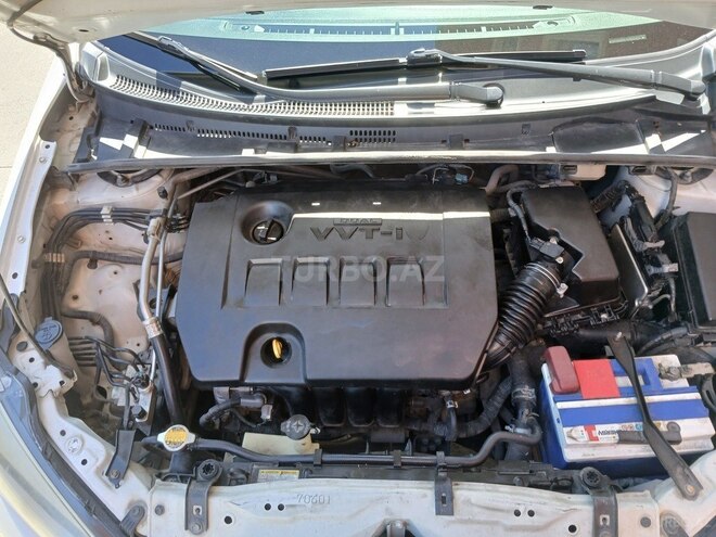 Toyota Corolla 2016, 179,595 km - 1.8 l - Bakı