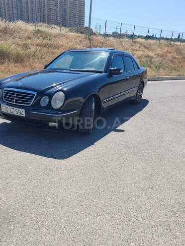 Mercedes E 320 2000, 329,000 km - 3.2 l - Bakı
