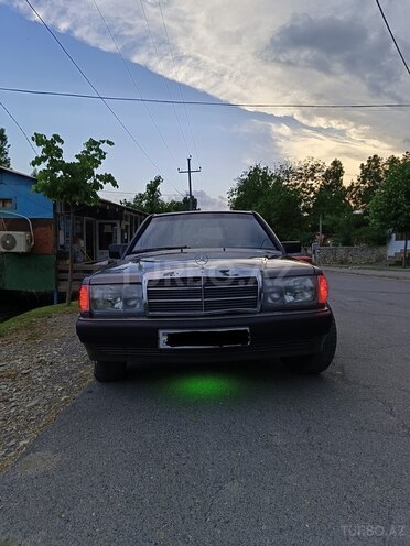 Mercedes 190 1991, 558,000 km - 1.8 l - Şəki