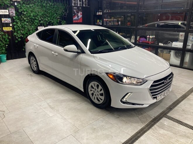 Hyundai Elantra 2018, 55,000 km - 2.0 л - Bakı