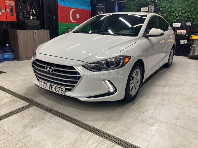 Hyundai Elantra 2018, 55,000 km - 2.0 л - Bakı