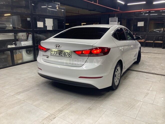 Hyundai Elantra 2018, 55,000 km - 2.0 л - Bakı
