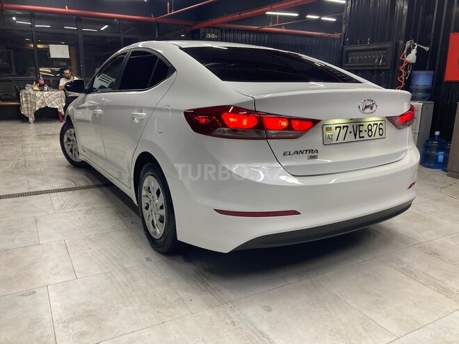 Hyundai Elantra 2018, 55,000 km - 2.0 л - Bakı