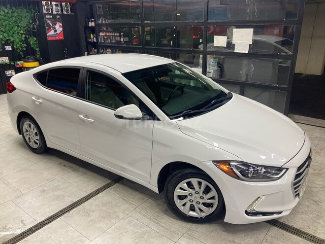 Hyundai Elantra 2018, 55,000 km - 2.0 л - Bakı