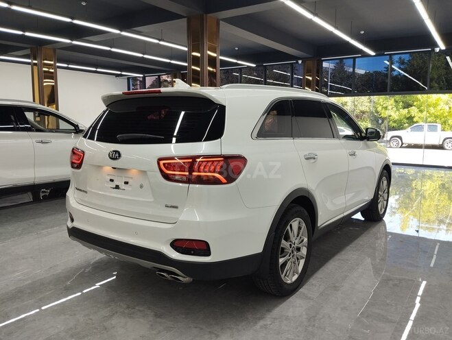 Kia Sorento-6