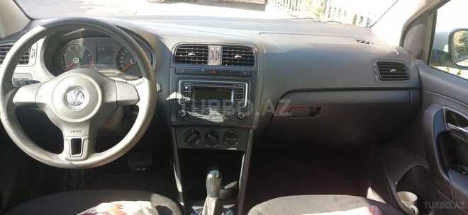 Volkswagen Polo 2015, 93,000 km - 1.6 l - Bakı