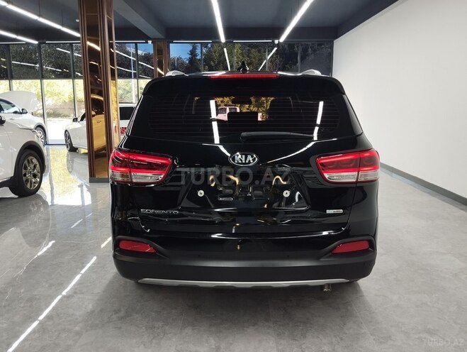 Kia Sorento-7