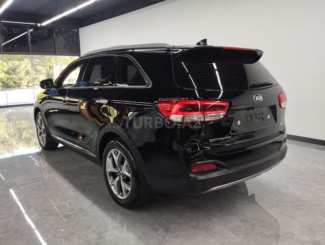 Kia Sorento-8