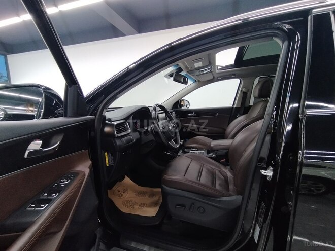 Kia Sorento-9