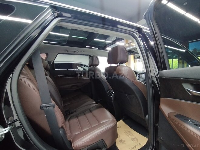 Kia Sorento-14