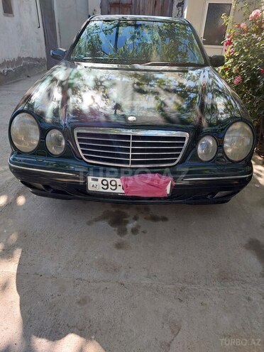 Mercedes E 220 2000, 496,000 km - 2.2 l - Gəncə