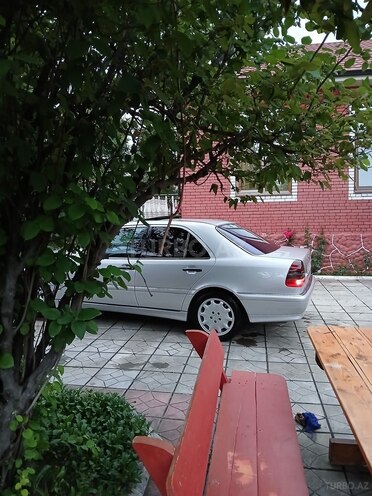 Mercedes C 200 1998, 365,000 km - 2.0 л - Bakı