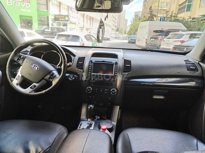 Kia Sorento 2011, 228,000 km - 2.0 л - Bakı