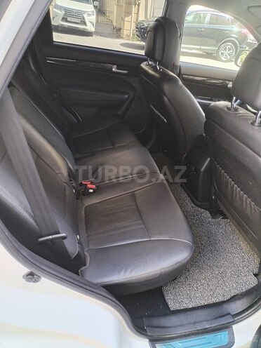 Kia Sorento 2011, 228,000 km - 2.0 л - Bakı