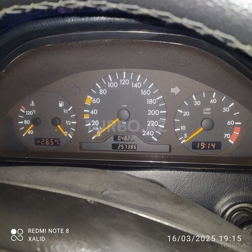 Mercedes C 200 1998, 261,645 km - 2.0 л - Ağcabədi