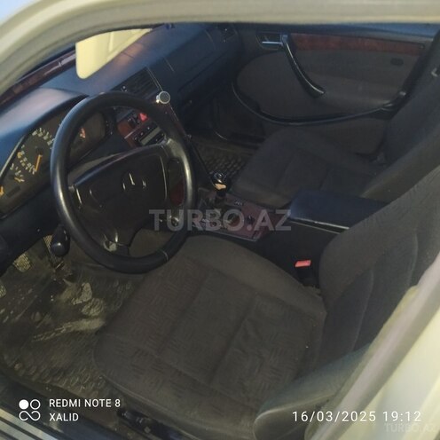 Mercedes C 200 1998, 261,645 km - 2.0 л - Ağcabədi