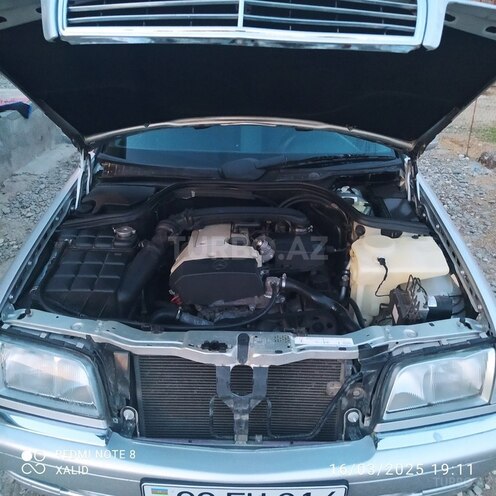 Mercedes C 200 1998, 261,645 km - 2.0 л - Ağcabədi