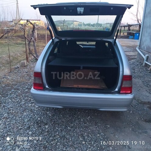 Mercedes C 200 1998, 261,645 km - 2.0 л - Ağcabədi