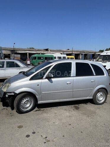 Opel Meriva-4