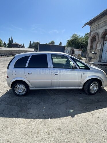 Opel Meriva-3