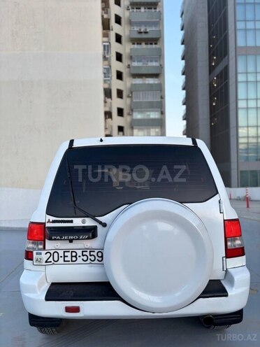 Mitsubishi Pajero io 2000, 218,000 km - 2.0 l - Bakı