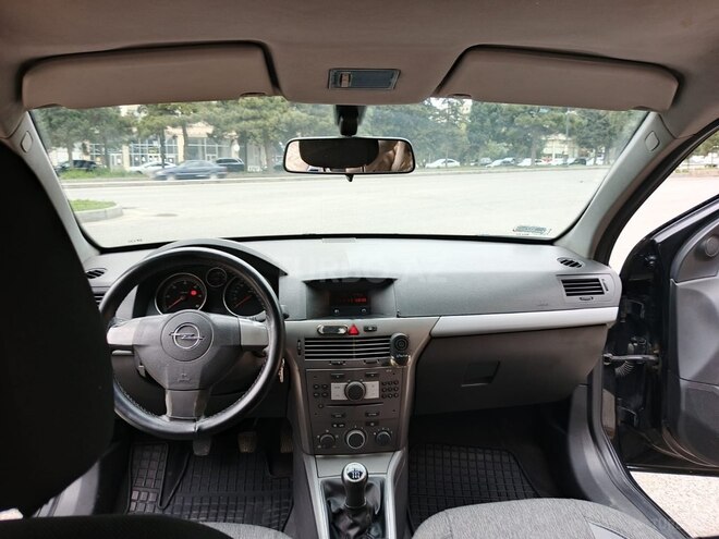 Opel Astra 2006, 400,000 km - 1.3 l - Bakı