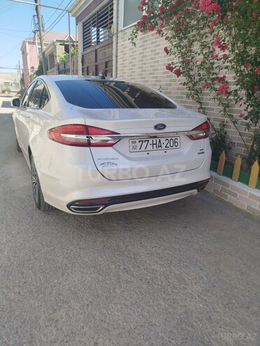 Ford Fusion (North America) 2016, 159,000 km - 2.0 л - Bakı
