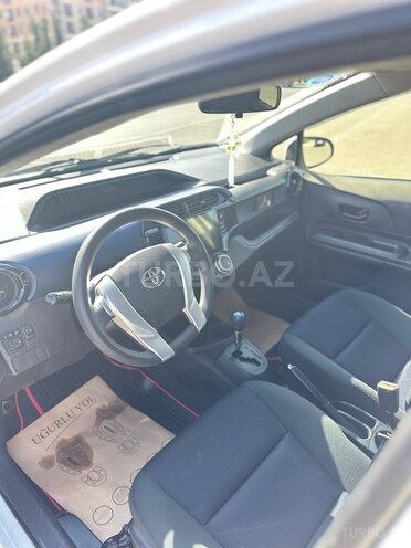 Toyota Aqua 2016, 57,000 km - 1.5 l - Sumqayıt