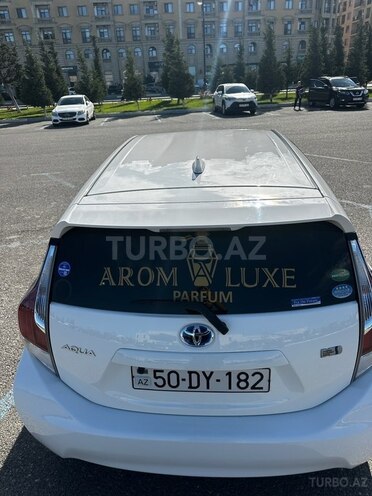 Toyota Aqua 2016, 57,000 km - 1.5 l - Sumqayıt