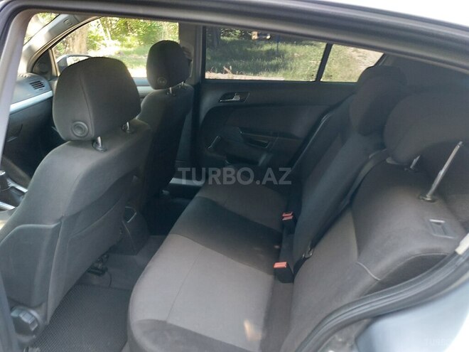 Opel Astra 2004, 283,000 km - 1.4 l - Bakı
