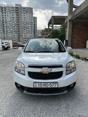 Chevrolet Orlando-1