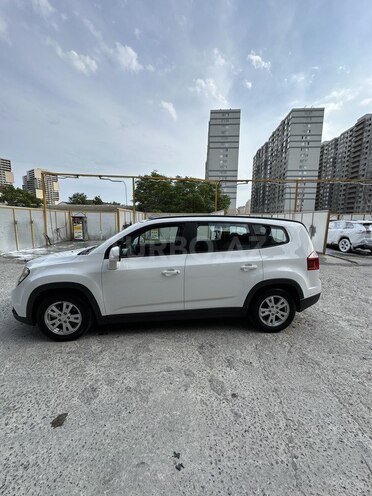 Chevrolet Orlando-2