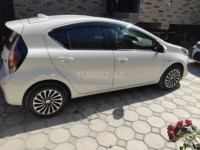 Toyota Aqua 2020, 83,227 km - 1.5 л - Bakı
