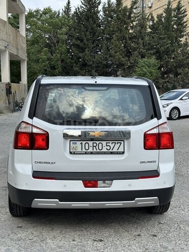 Chevrolet Orlando-4
