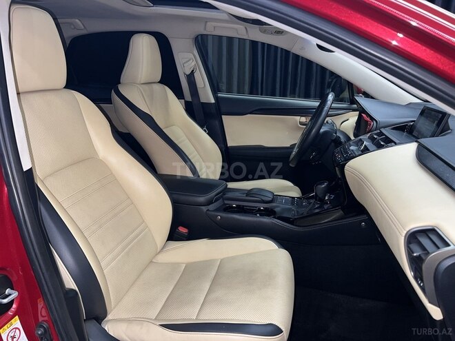 Lexus NX 200t-14
