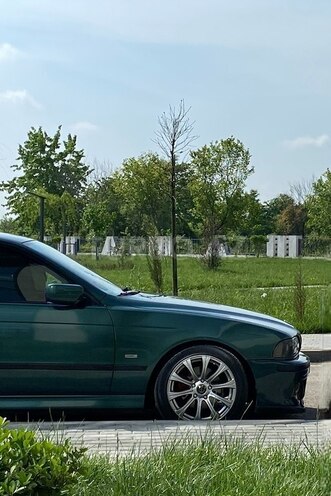 BMW 528 1998, 321,800 km - 2.8 l - Lənkəran
