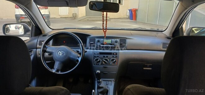 Toyota Corolla 2006, 215,000 km - 1.4 l - Bakı
