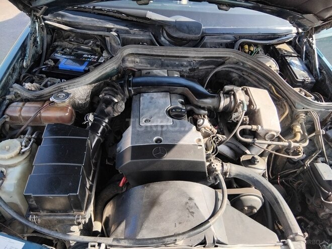 Mercedes E 220 1995, 403,888 km - 2.2 л - Bakı