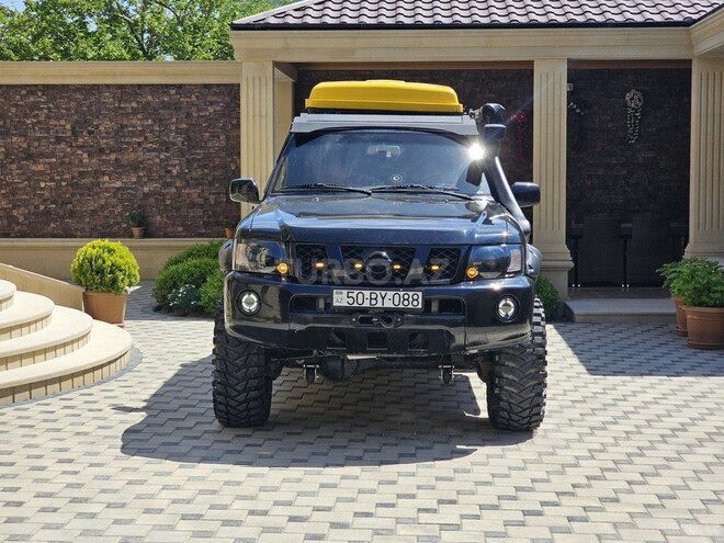 Nissan Patrol 2008, 281,300 km - 4.8 l - Sumqayıt