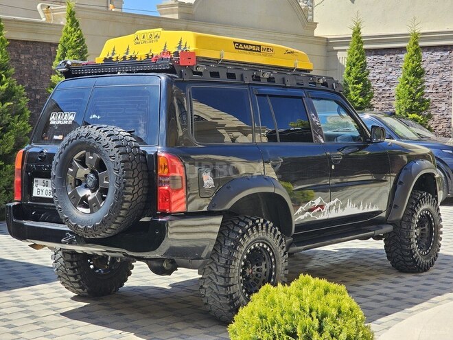 Nissan Patrol 2008, 281,300 km - 4.8 l - Sumqayıt