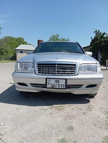 Mercedes C 200 1998, 350,000 km - 2.0 л - Ucar