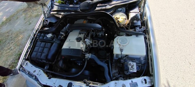 Mercedes C 180 1998, 207,000 km - 1.8 l - Yevlax