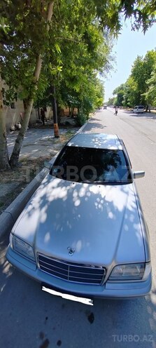 Mercedes C 180 1998, 207,000 km - 1.8 l - Yevlax