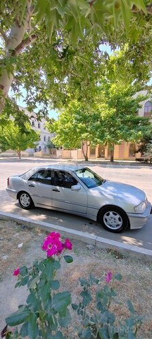 Mercedes C 180 1998, 207,000 km - 1.8 l - Yevlax