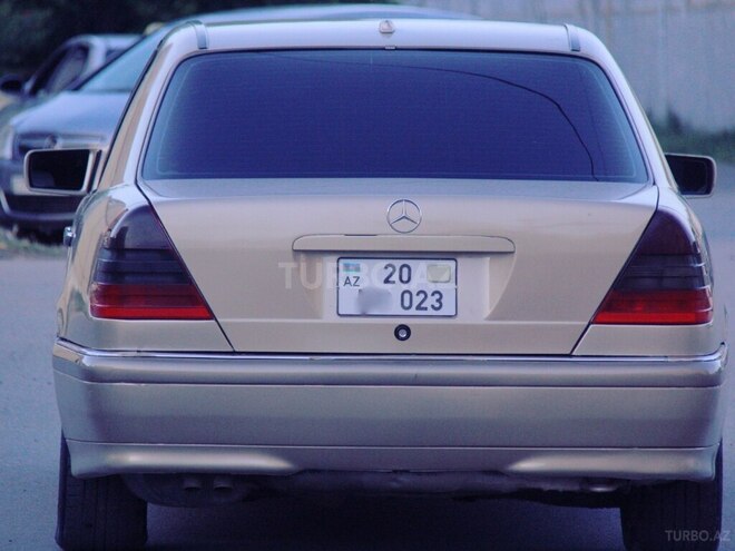 Mercedes C 230 2000, 245,322 km - 2.3 л - Gəncə